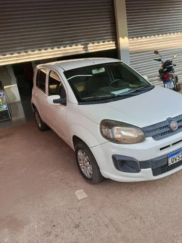 Fiat Uno Attractive 1.0 EVO Fire Flex 8V 5P 2020