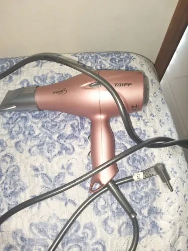 Secador de cabelo