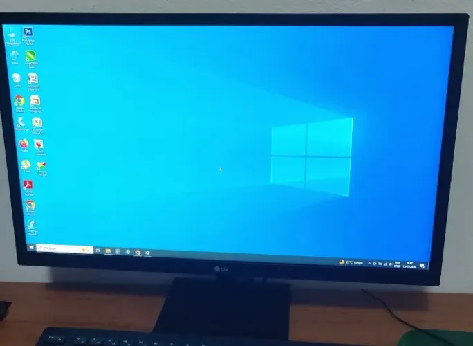Monitor LG 24'' em perfeito estado