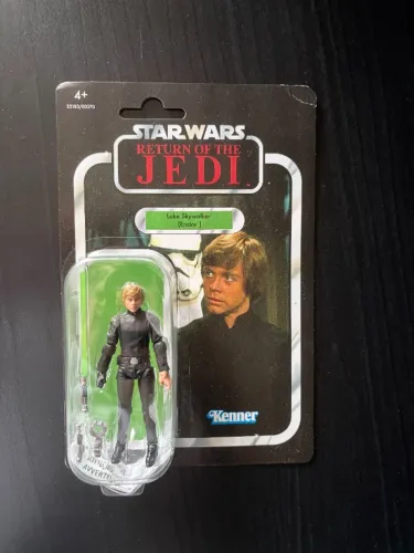 Star Wars Vintage Collection Luke Skywalker Endor