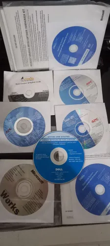 Lote CD windows dell leia