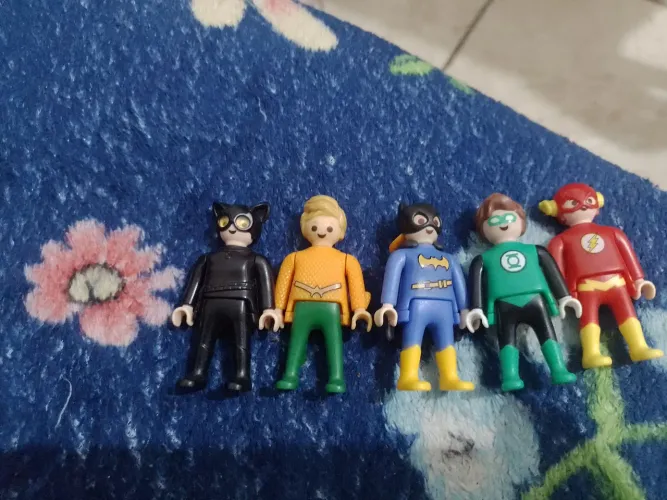 Bonecos Playmobil