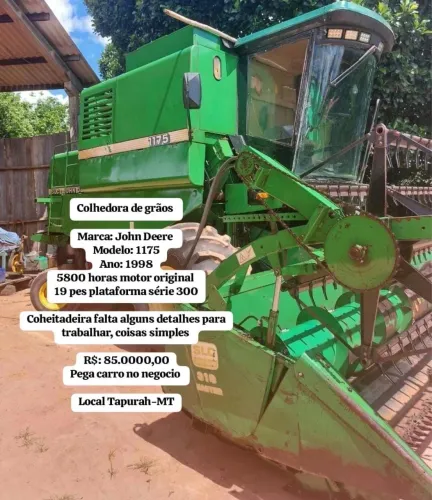 Colhedora de Grãos John Deere