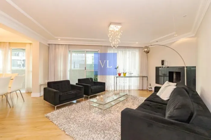 APARTAMENTO RESIDENCIAL em Curitiba - Paraná, Cabral