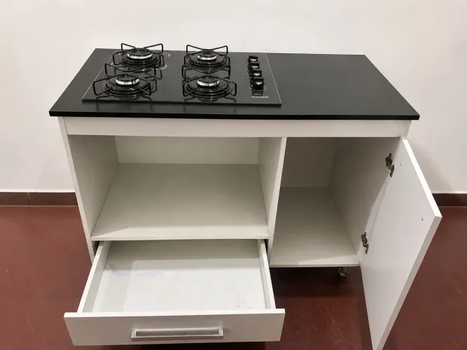 Balcão com cooktop 4 bocas Itatiaia 