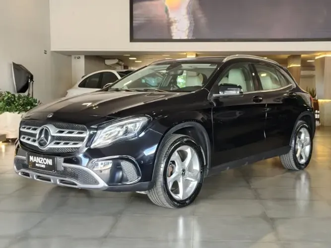 Mercedes-Benz GLA 200 Adv. 1.6/1.6 TB 16V Flex Aut. 2020