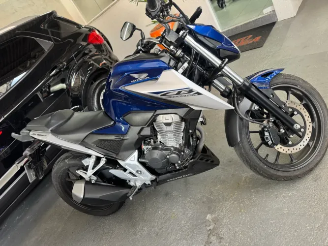 Honda Cb 300 2026
