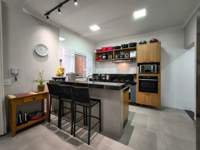 Casa residencial à venda no Jardim Marajoara, Limeira: 3 quartos, suíte e 2 vagas