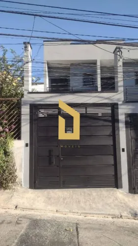 Sobrado novo à venda | 119m² | 3 dormitórios | 1 suíte | churrasqueira | 2 vagas | Vila Ma
