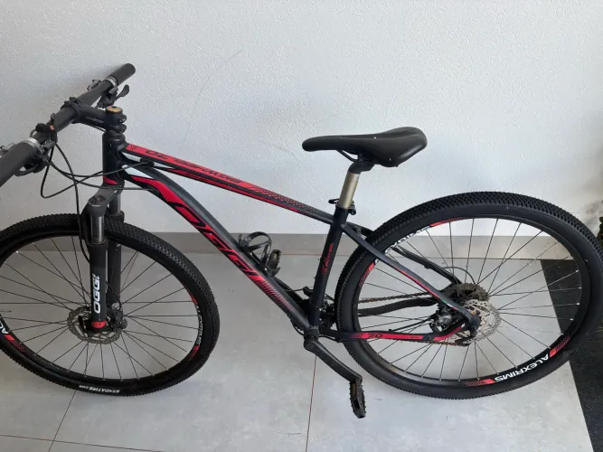 BICICLETA OGGI 