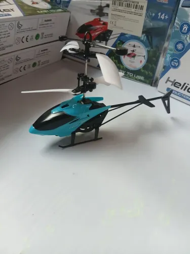 Mini Helicóptero de Brinquedo com Sensor de Indução (Sem Controle Remoto)
