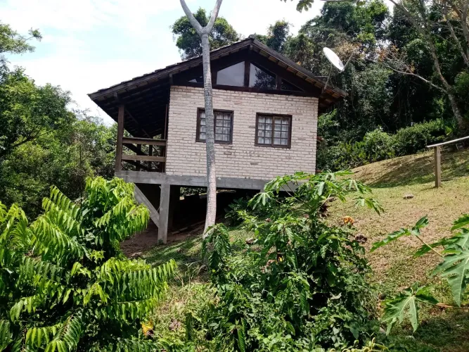 Casa com 01 dorm no Porto da Lagoa