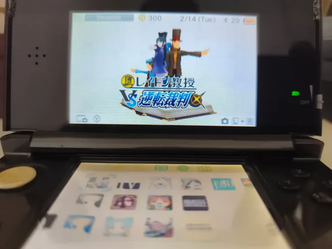 Vídeo Game Nintendo 3DS Old Cosmo Black  |   Desbloqueado