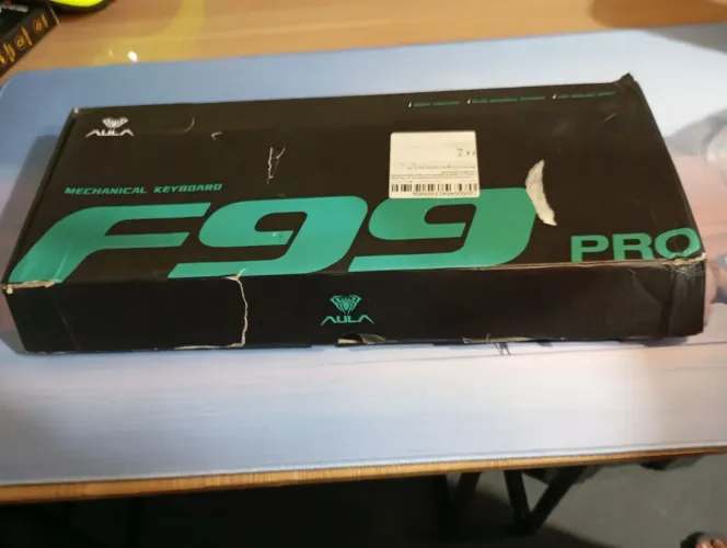 Teclado mecânico F99 