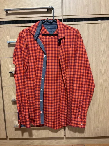 Camisa Tommy Hilfiger - Tamanho G