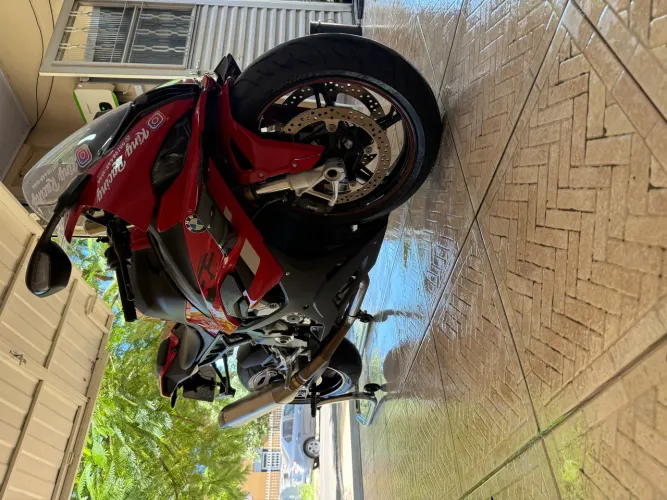 BMW S1000rr