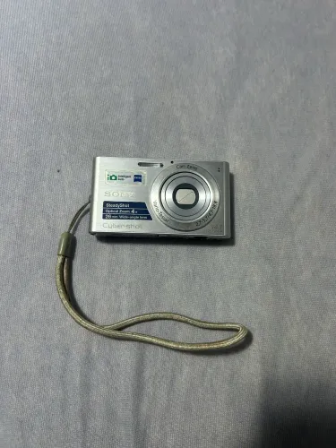 Vendo Câmera Cybershot DSC-W320