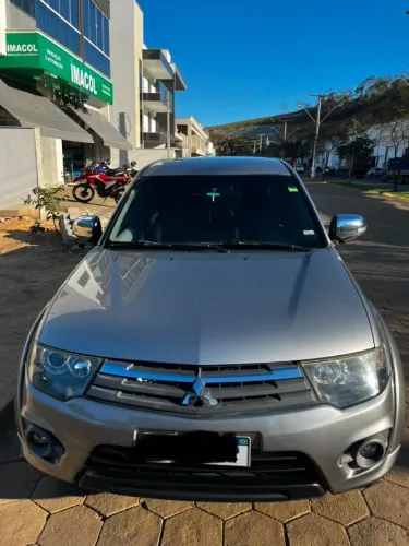Mitsubishi L200 Triton HPE 3.5 CD V6 24V Flex Aut. 2015