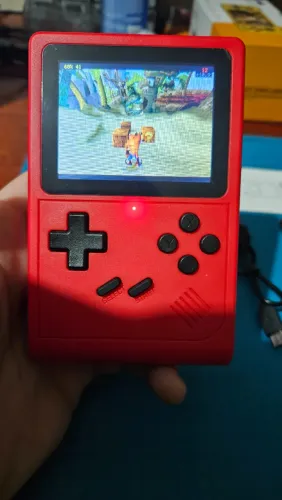 GB 300 Vermelho - Video game de emulação portátil