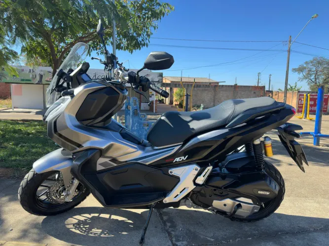 Honda ADV 150 - 2023 Apenas 11 mil KM