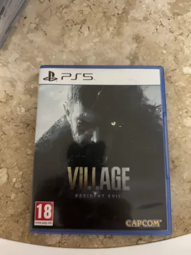 Resident Evil 8 Village Ps5