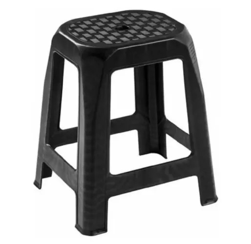 Banquetas de plástico preto 