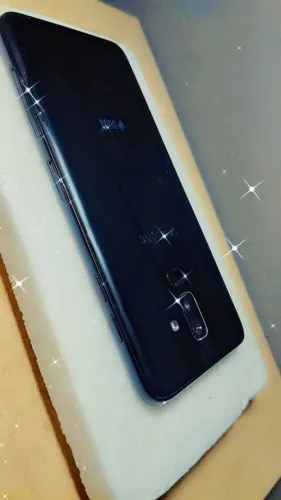 Samsung j8 64gb