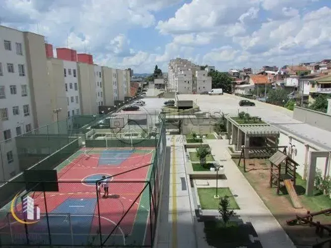Lindo apto no Sâo Pedro - Osasco, todo planejado. Condomínio com ampla área de lazer.