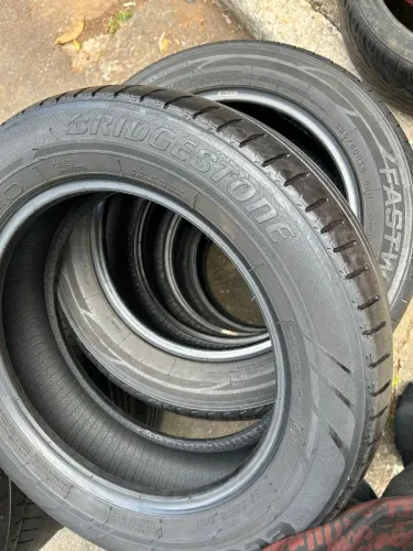 Pneus 185/60/15 seminovos por 200$ cada instalados diversas marcas