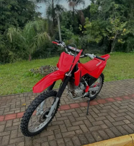 CRF 230 f com kit 240cc