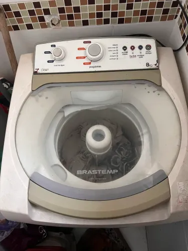 Máquina de Lavar - Brastemp - 8KG (Nao está batendo)
