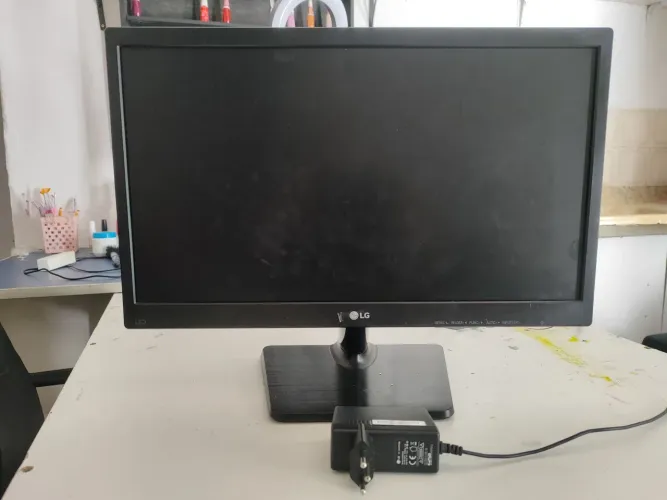 Monitor LG 19,5 polegadas