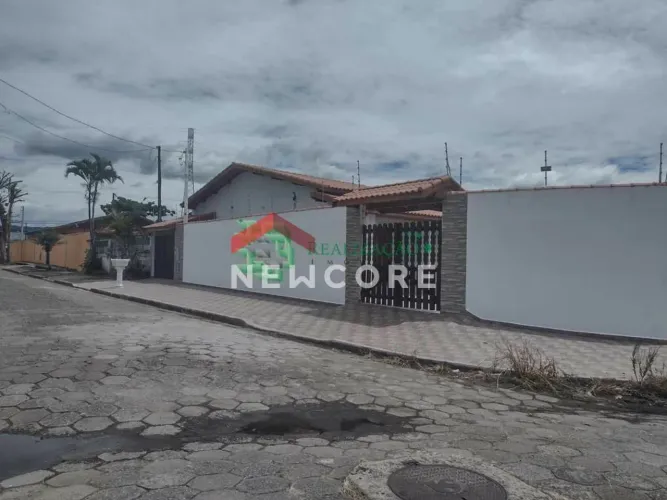 Casa em Avenida Sorocabana - Balneario Jussara - Mongaguá/SP