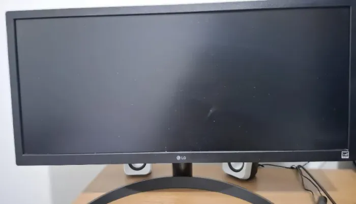 Monitor Gamer LG 25.7" UltraWide Full HD 75Hz 1ms Preto 26WQ500-B.AWZM
