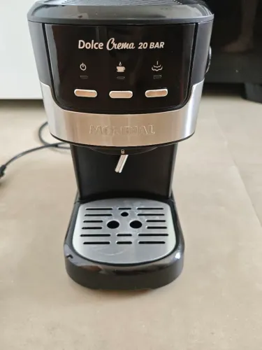 Cafeteira Espresso Dolce Crema 20 Bar Mondial Preto/Inos