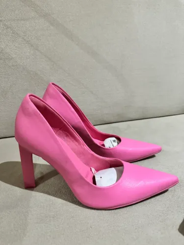 Sapato Scarpin Rosa tamanho 36 novo 
