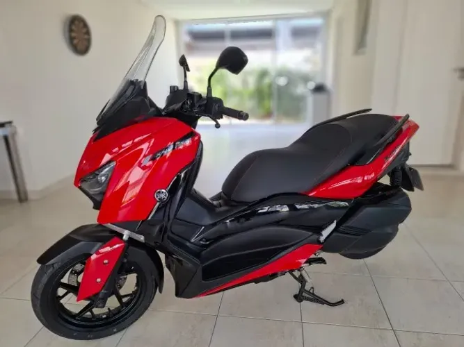 Yamaha Xmax 250 2024 - Garantia Total Até 2028, Único dono, Com Manual e Chave Reserva!!!