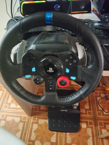 Volante G29 Logitech (com caixa)