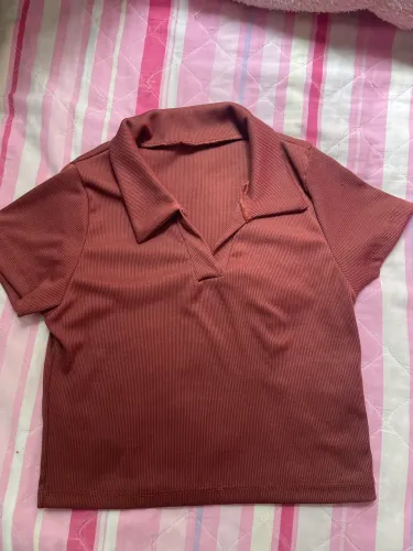 Blusinha esporte fino marrom 