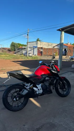 Vendo ágio CB300F Twister