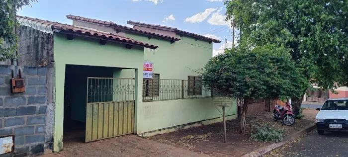 Vendo casa em Quirinópolis GO
