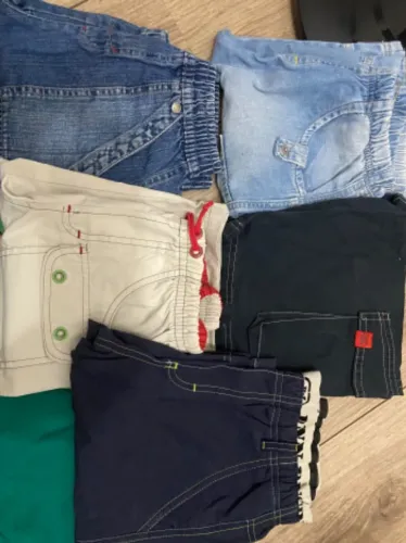 kit de 5 bermudas infantis, diversas marcas entre as quais Banana Danger Kids, tamanho 4
