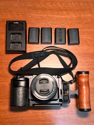 Câmera Sony ZV-E10
