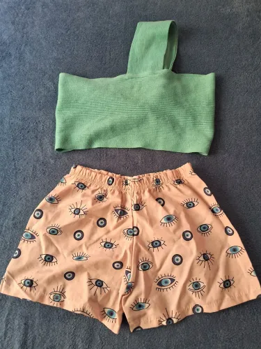LOTE PREMIUM P/ BAZAR. 35 peças + brindes. Menos de R$5 por item