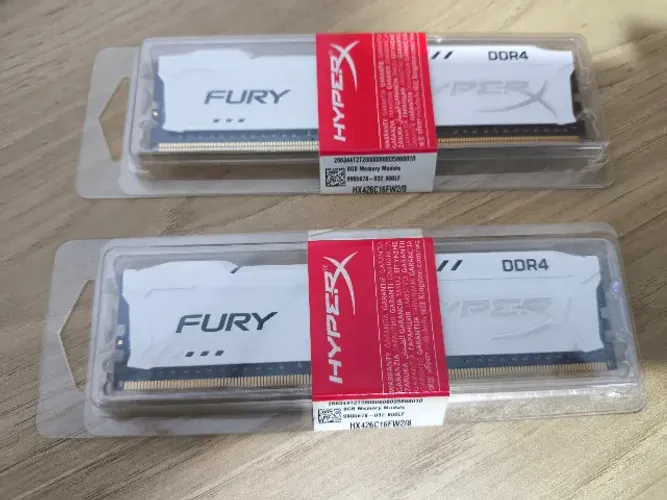 Kit 16GB (2x8GB) Kingston HyperX FURY White DDR4 2666MHz