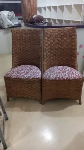 Cadeira Rathan original + Banqueta Rathan
