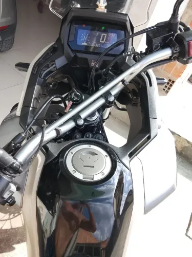 Moto em excelente estado, moto de procedência.