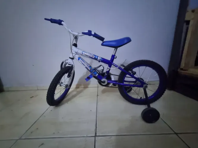 Bicicleta Capitão América - Aro 16 - pouco usada