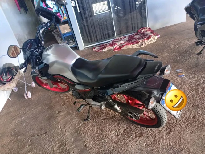 Titan 160 Ed. Especial honda 40 anos