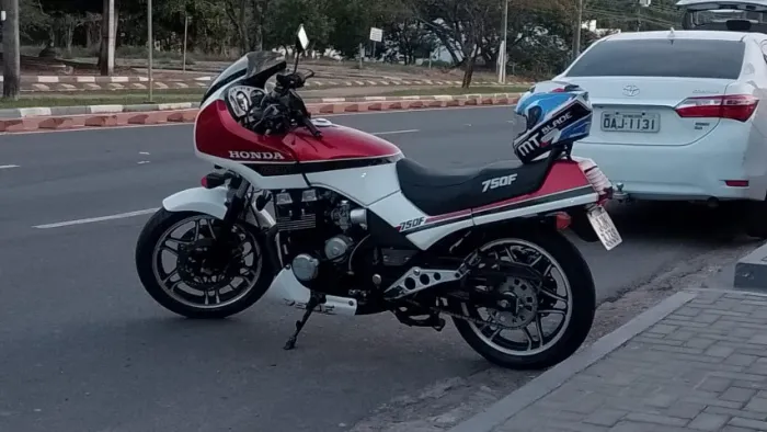 Honda CBX 750 F, 1989 , SETE GALO